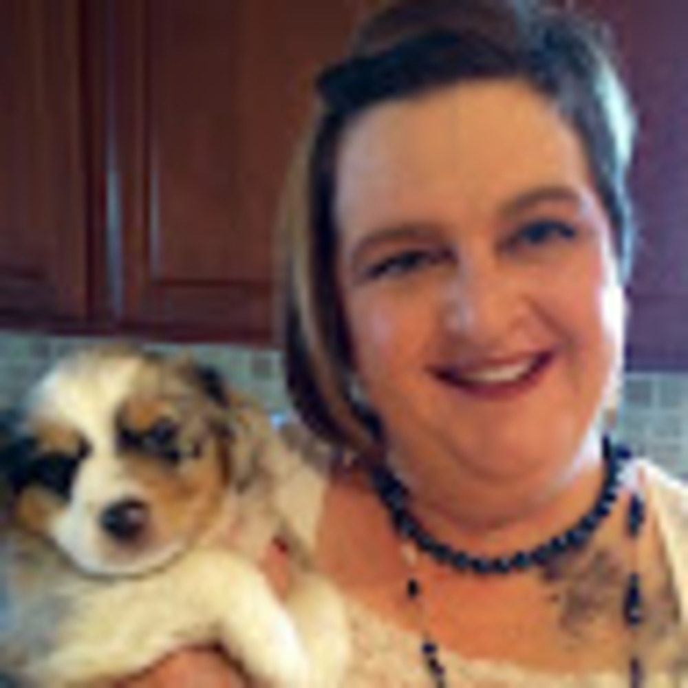 Meet your Posher, Julie